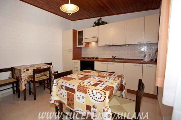טוצפי Apartments Milana מראה חיצוני תמונה